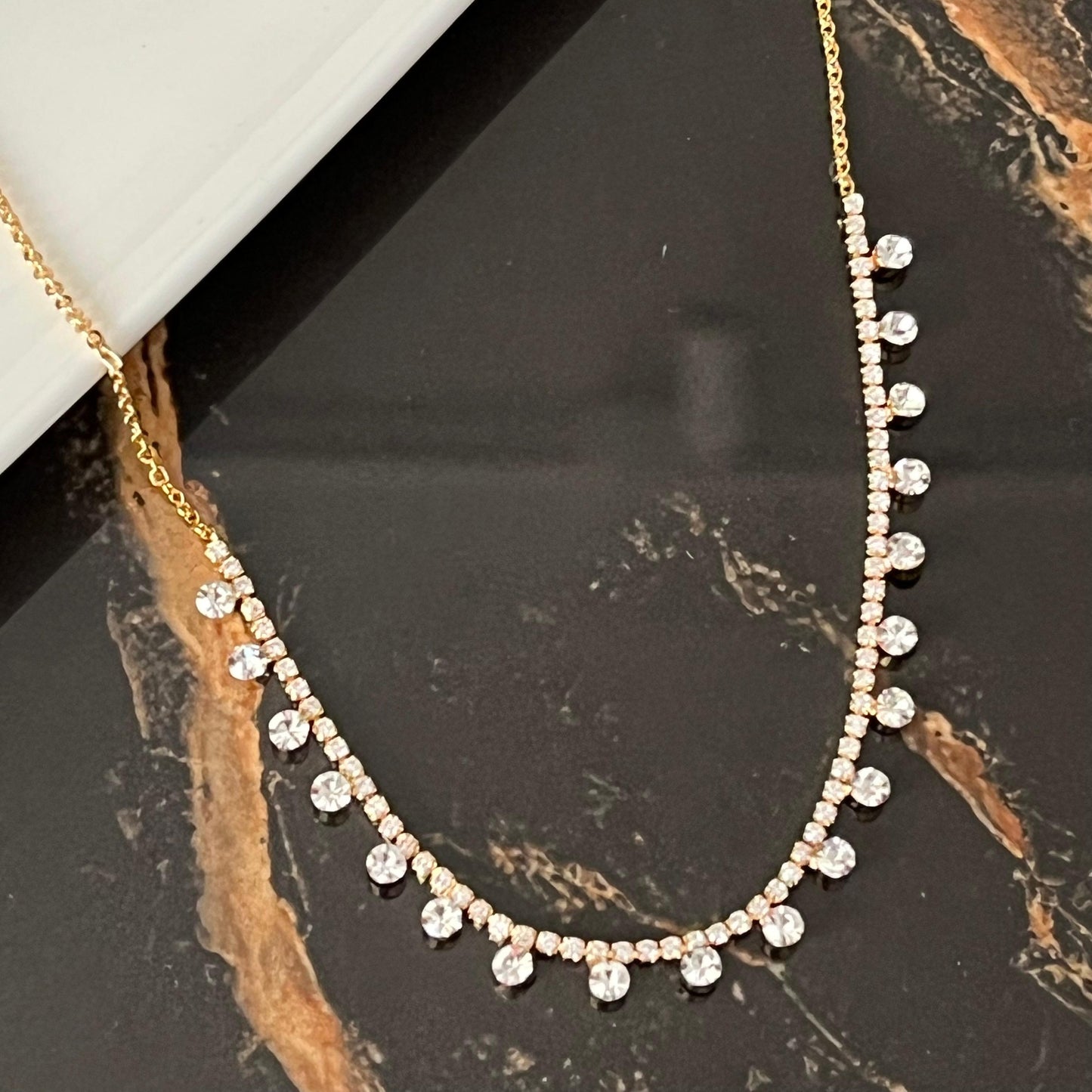 luna drip – crystal drop necklace