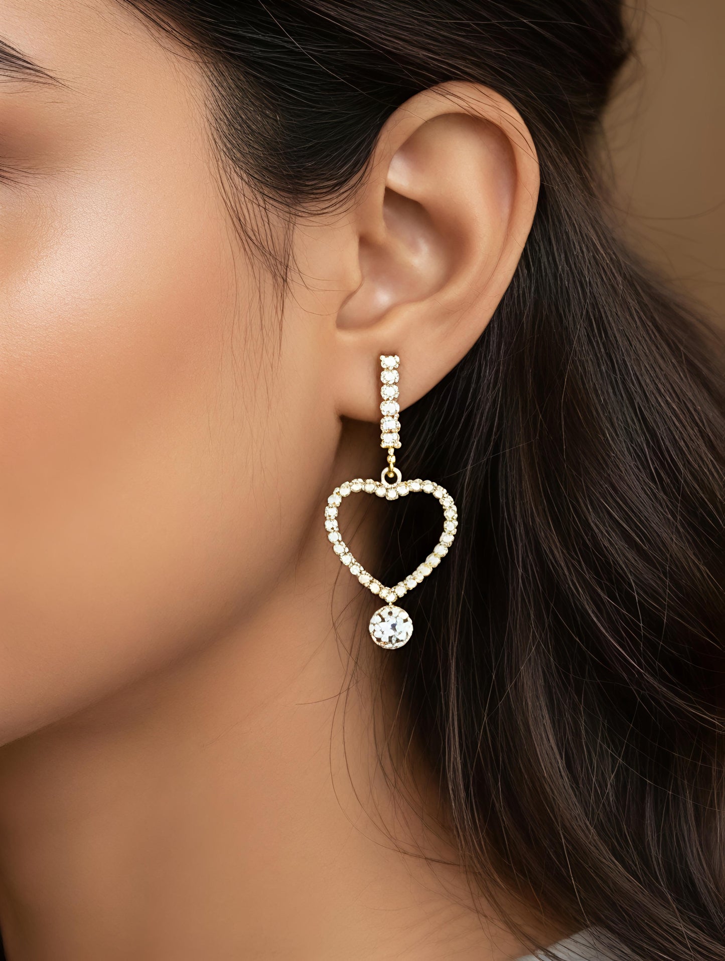 Amora Crystal Heart Drops – Waterproof Gold Earrings