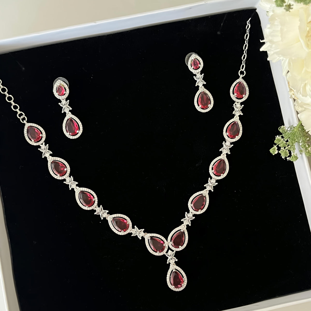crimson dew elegance set