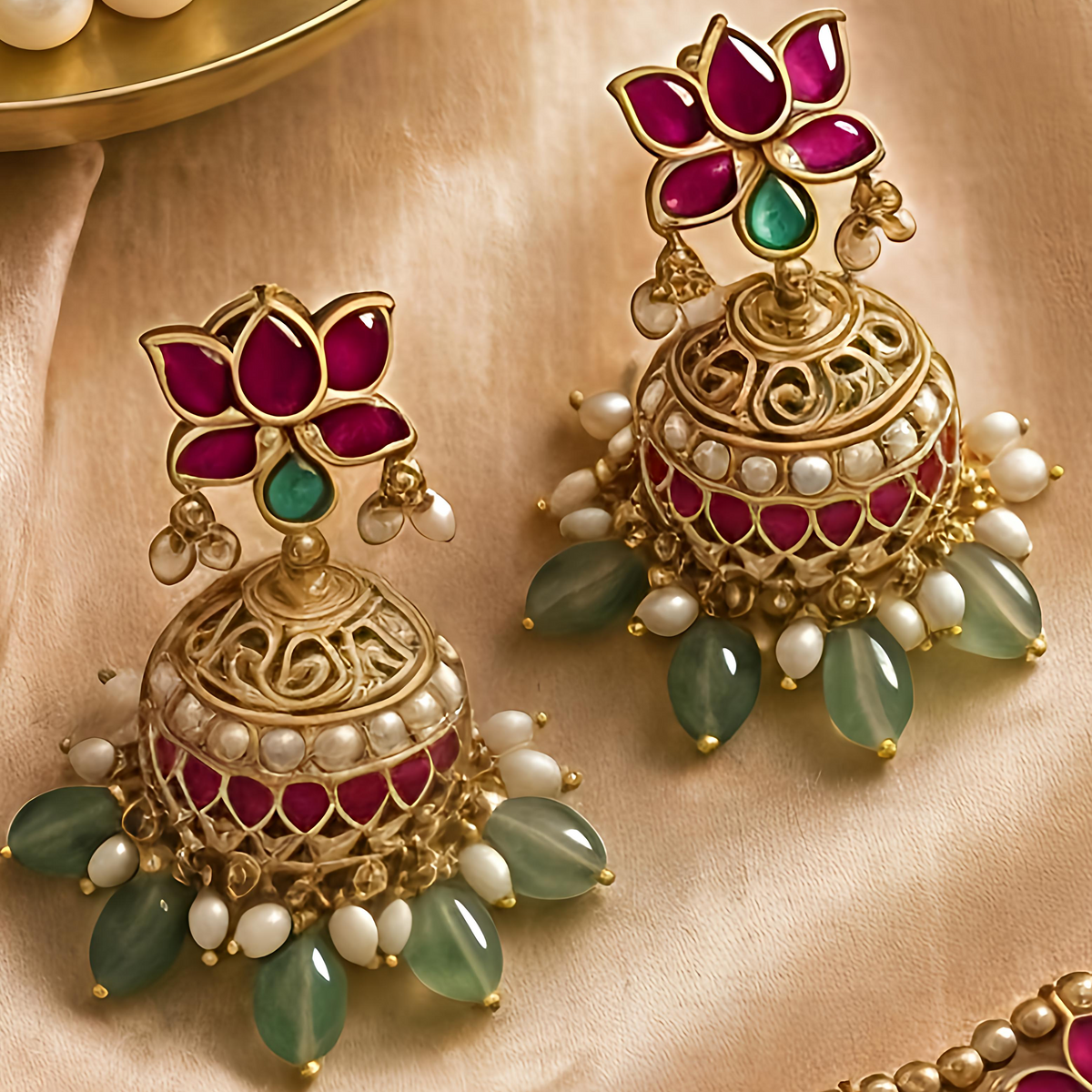 pankhudi kundan pearl set