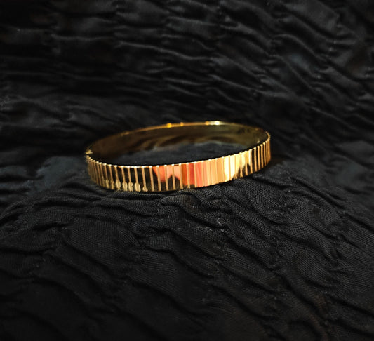 Anti tarnish bracelet