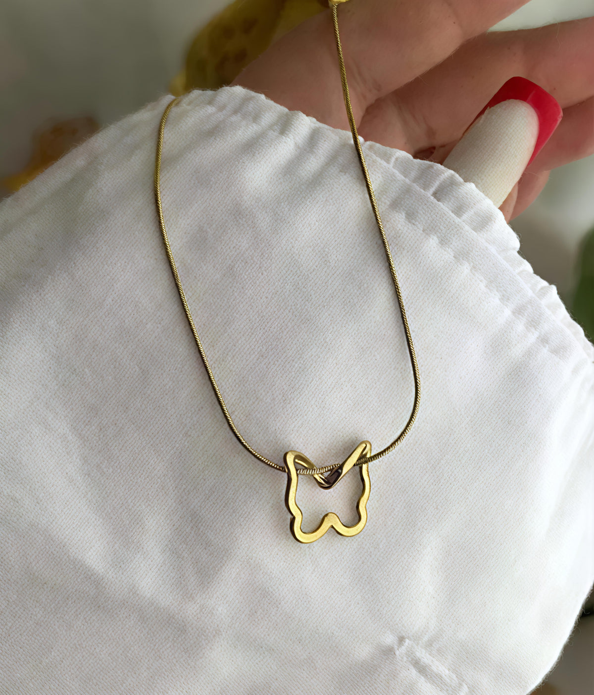 golden flight necklace