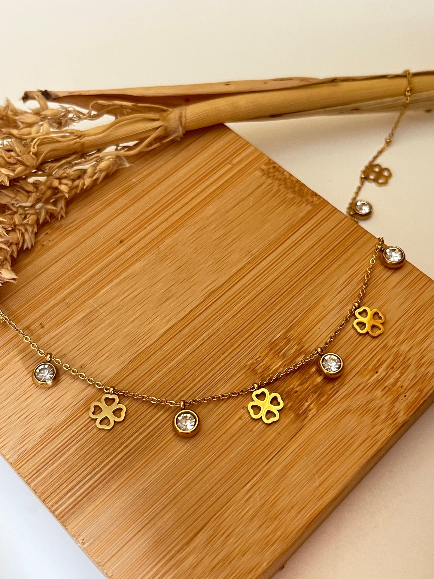 anti tarnish tanmaniya necklace