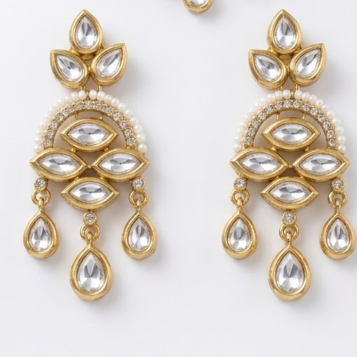 Aarohi Pearl Kundan Set