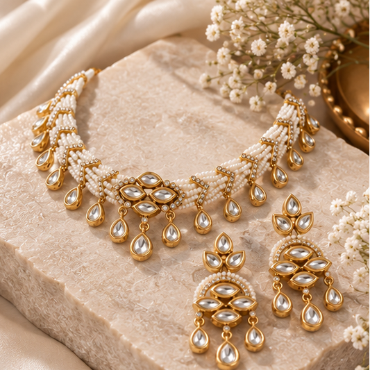 Aarohi Pearl Kundan Set
