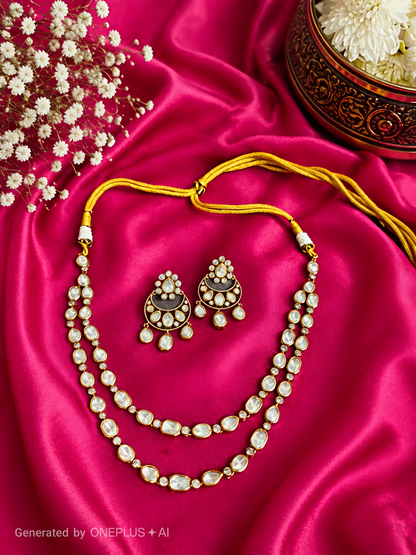 Delicate Two line polki set