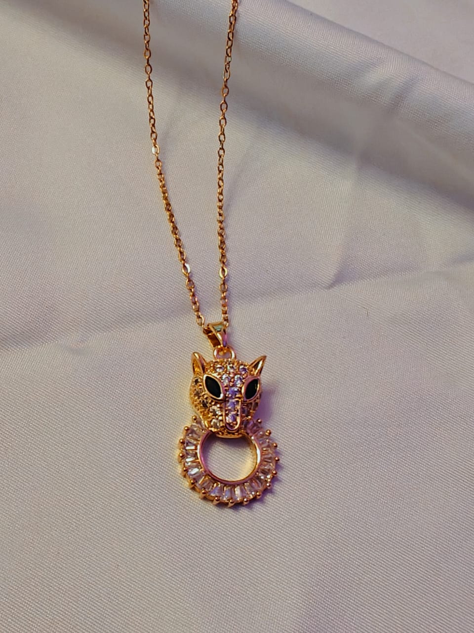 Gold plated Anti tarnish Studded necklace