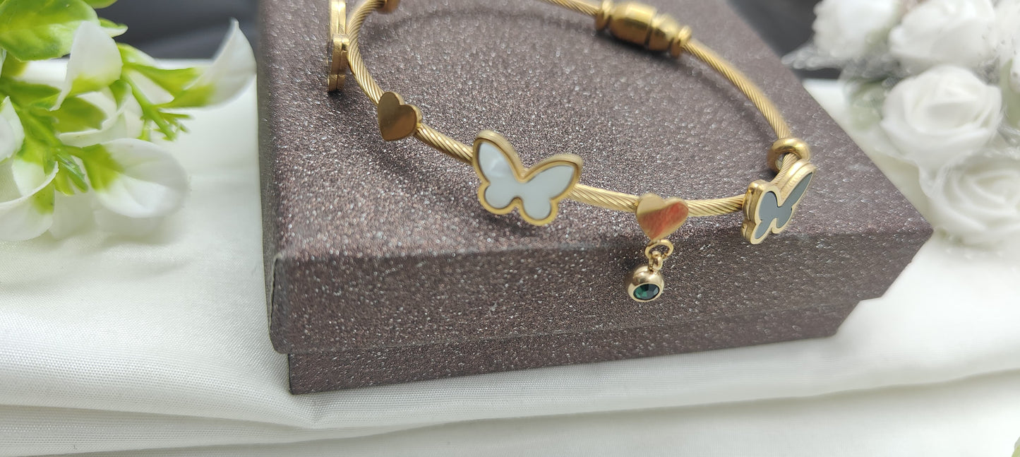 Anti tarnish black and white butterfly bracelet(SSB03)