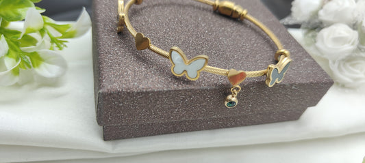 Anti tarnish black and white butterfly bracelet(SSB03)