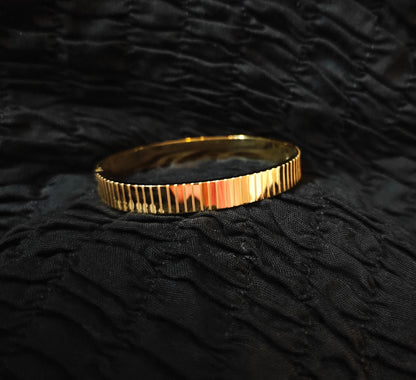 Anti tarnish bracelet