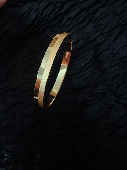 Anti tarnish Gold Plated  Bracelet