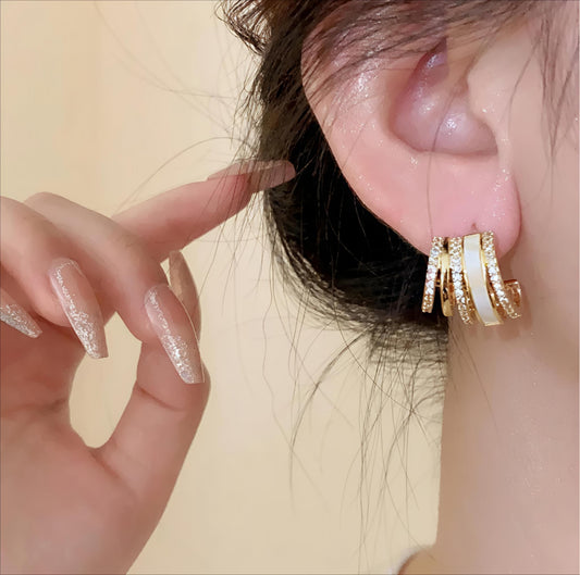 lustre Curve Hoops