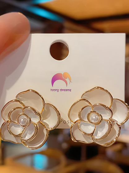Pearl Rose Studs