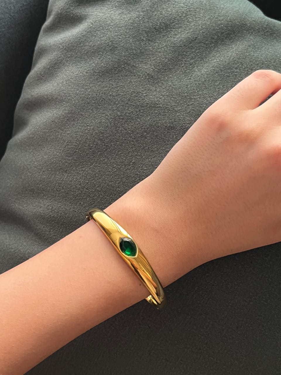 Emerald Glint Bracelet