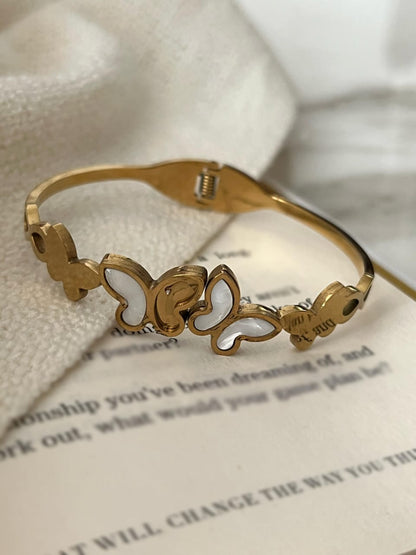 Flutter Glow Bracelet