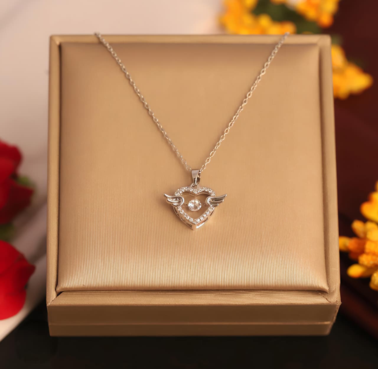 Wings of love Necklace