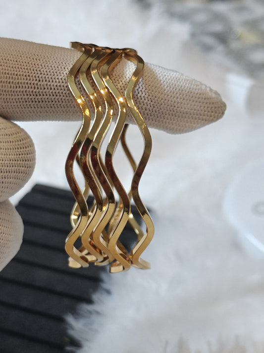 Golden bangles set
