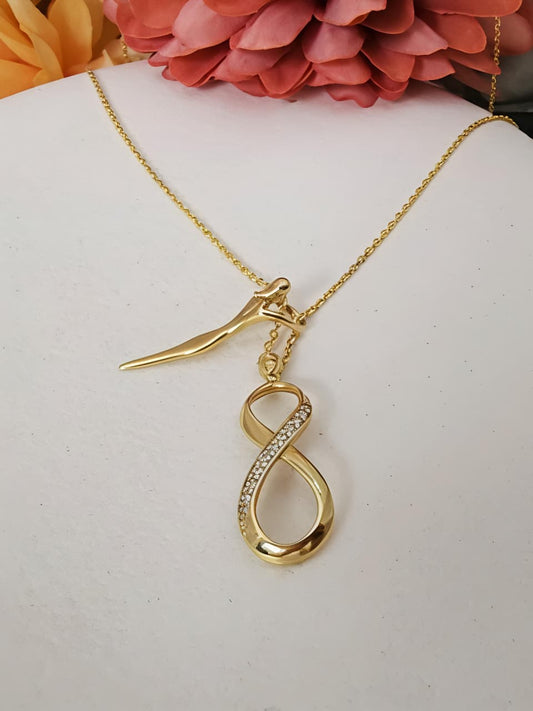 Eterna Bond – Infinity Embrace Necklace