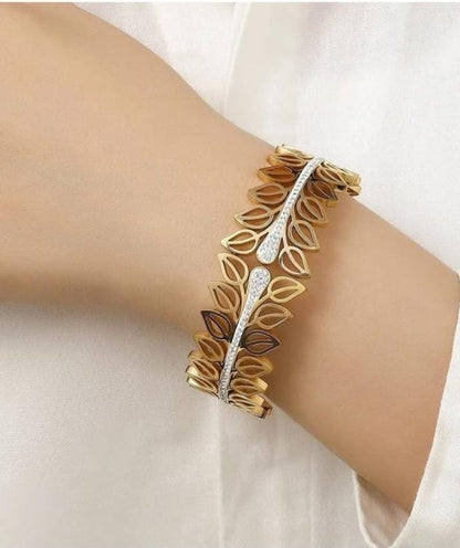 Anti tarnish bracelet