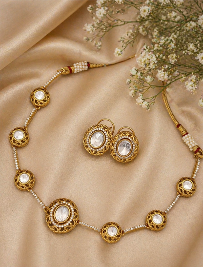Ivory Bloom Lite Necklace Set