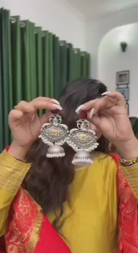 Noor-e-Nazakat Earrings