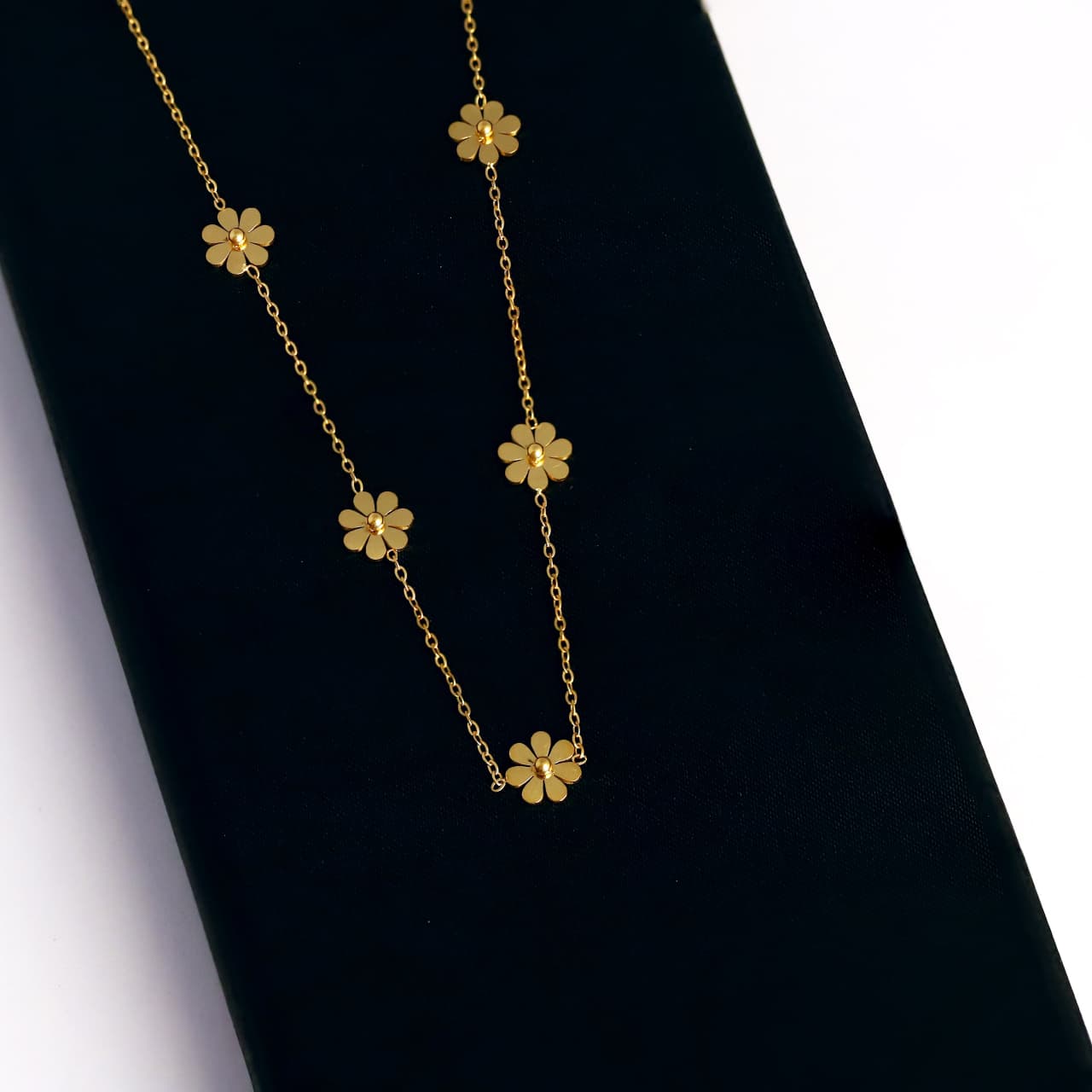 Golden Meadow – Waterproof Floral Station Necklace